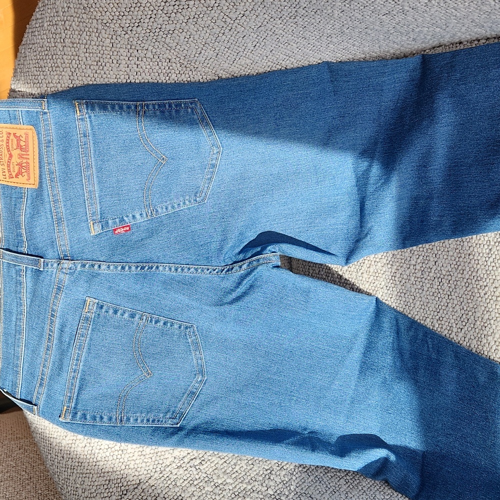 Levi's Women's Crop High Rise Straight Leg Jeans - Blue